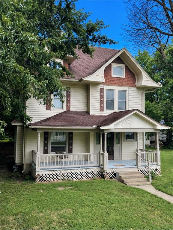 602 W Walnut Street Property Photo 3