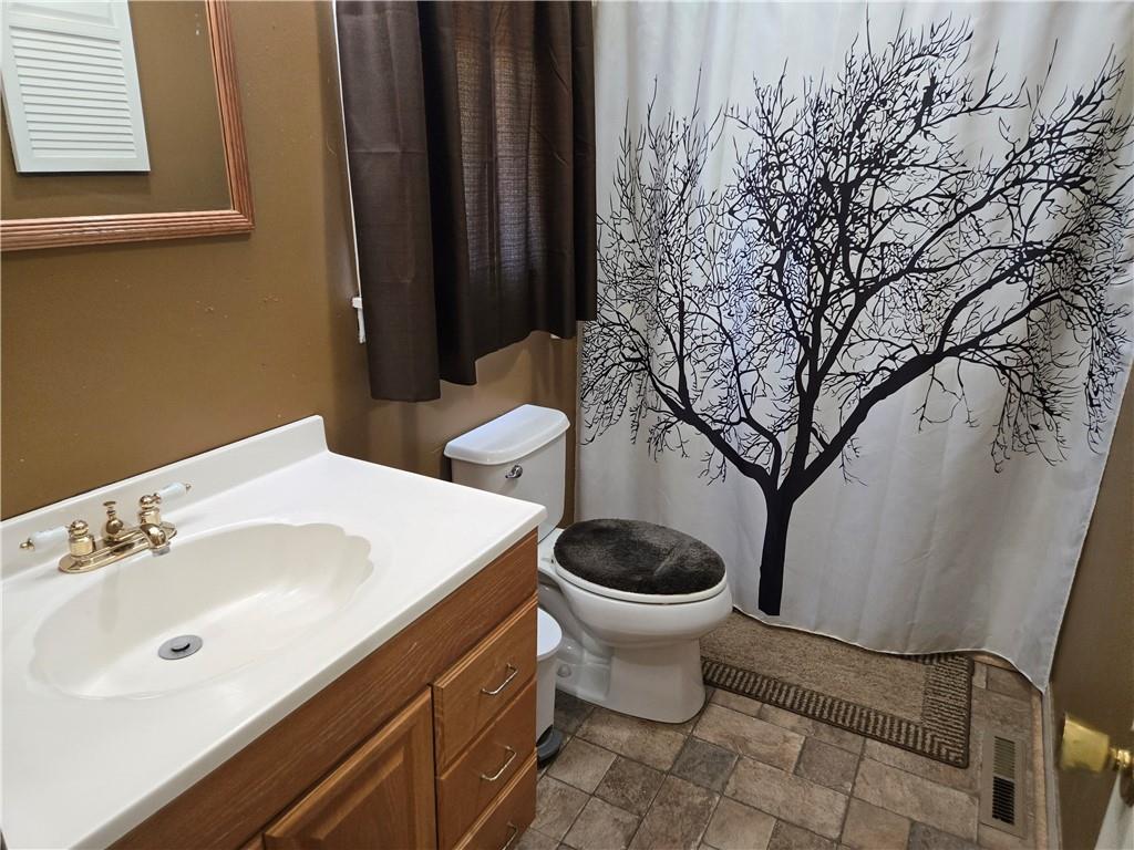 32188 Osawatomie Road Property Photo 46
