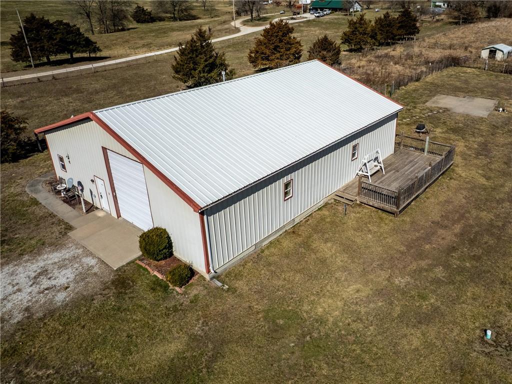 8823 Ne Oo Highway Property Photo 15