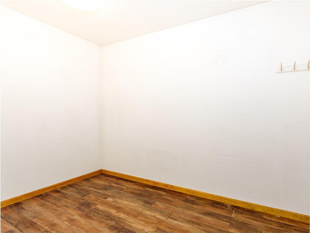 8823 Ne Oo Highway Property Photo 29