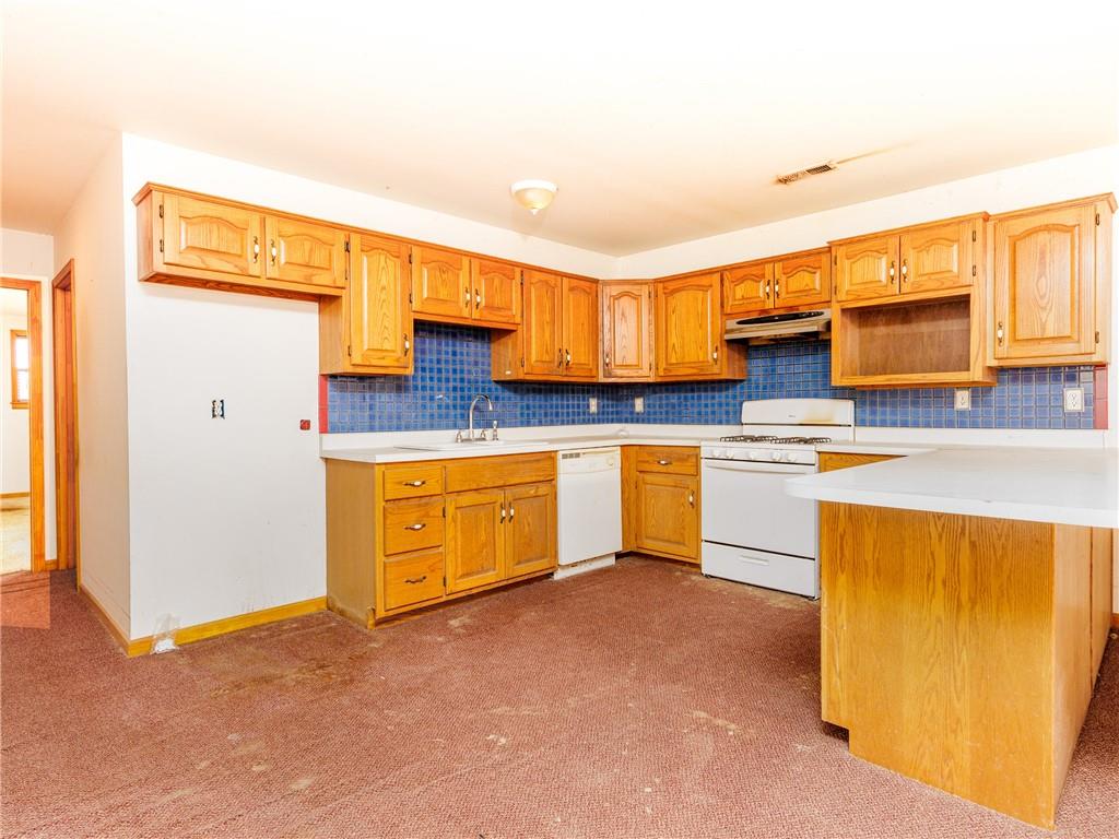 8823 Ne Oo Highway Property Photo 30