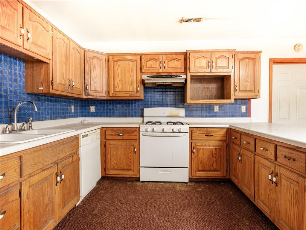 8823 Ne Oo Highway Property Photo 31