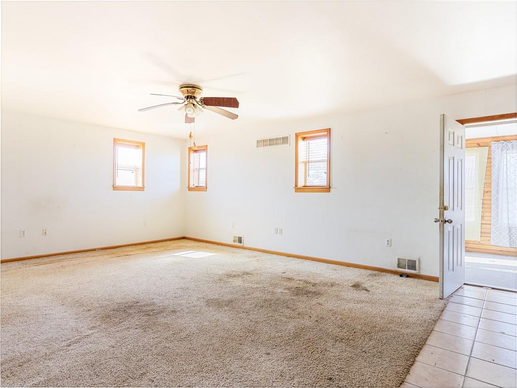 8823 Ne Oo Highway Property Photo 34