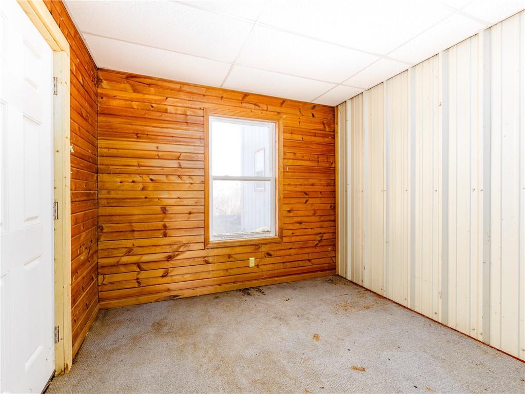 8823 Ne Oo Highway Property Photo 36
