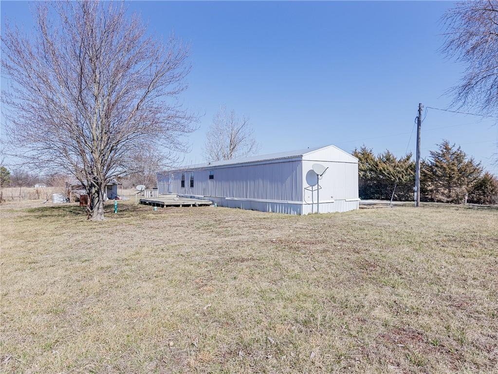 8823 Ne Oo Highway Property Photo 43