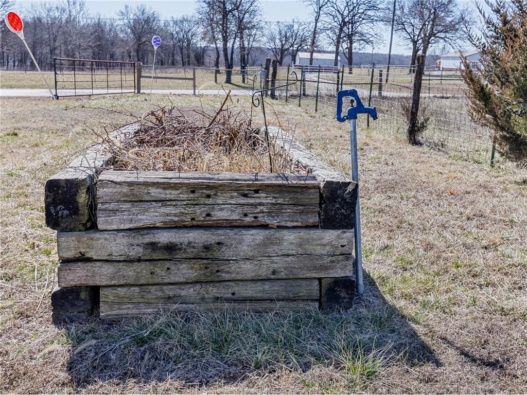 8823 Ne Oo Highway Property Photo 53