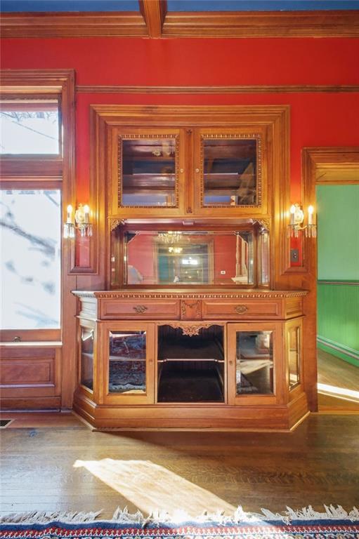 802 Hall Street Property Photo 45