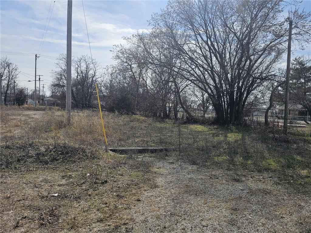 316 W 7th Street Property Photo 10