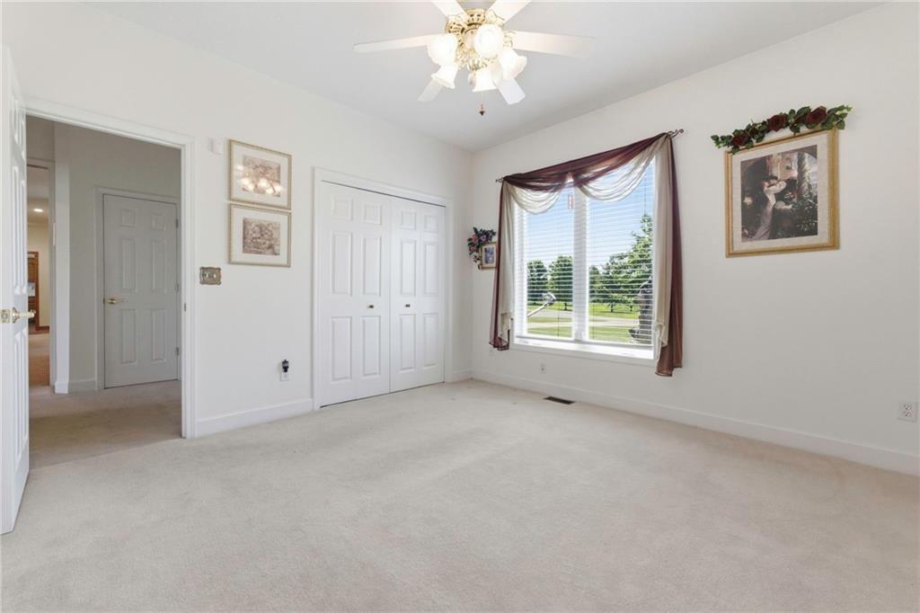 19104 Autumn Lane Property Photo 25