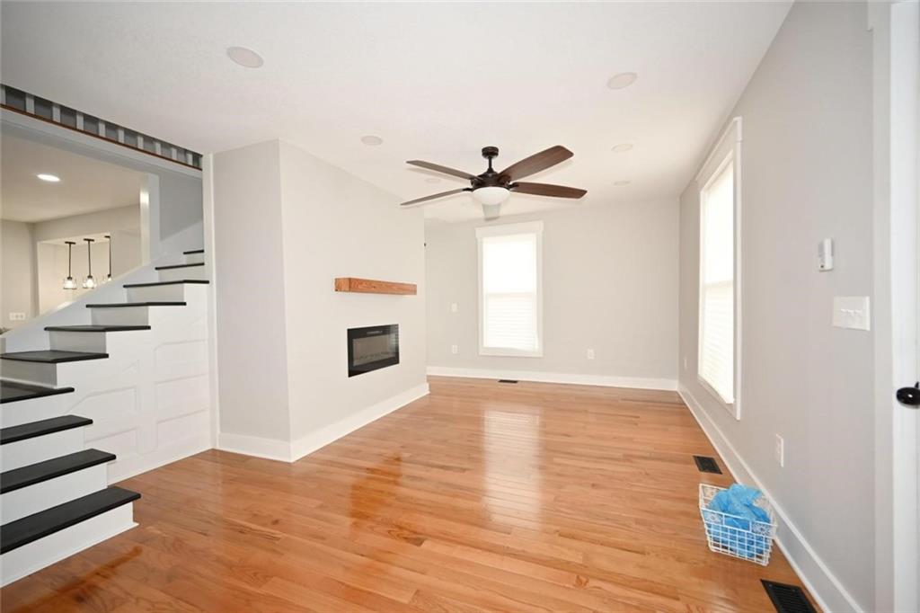 306 Lewis Street Property Photo 18