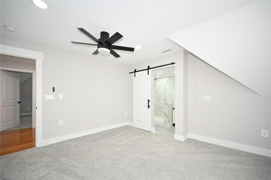 306 Lewis Street Property Photo 32