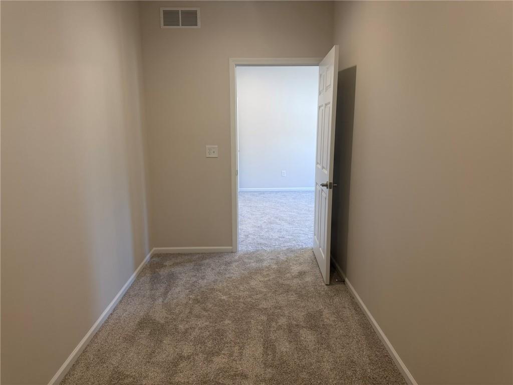 1005 George Court Property Photo 17