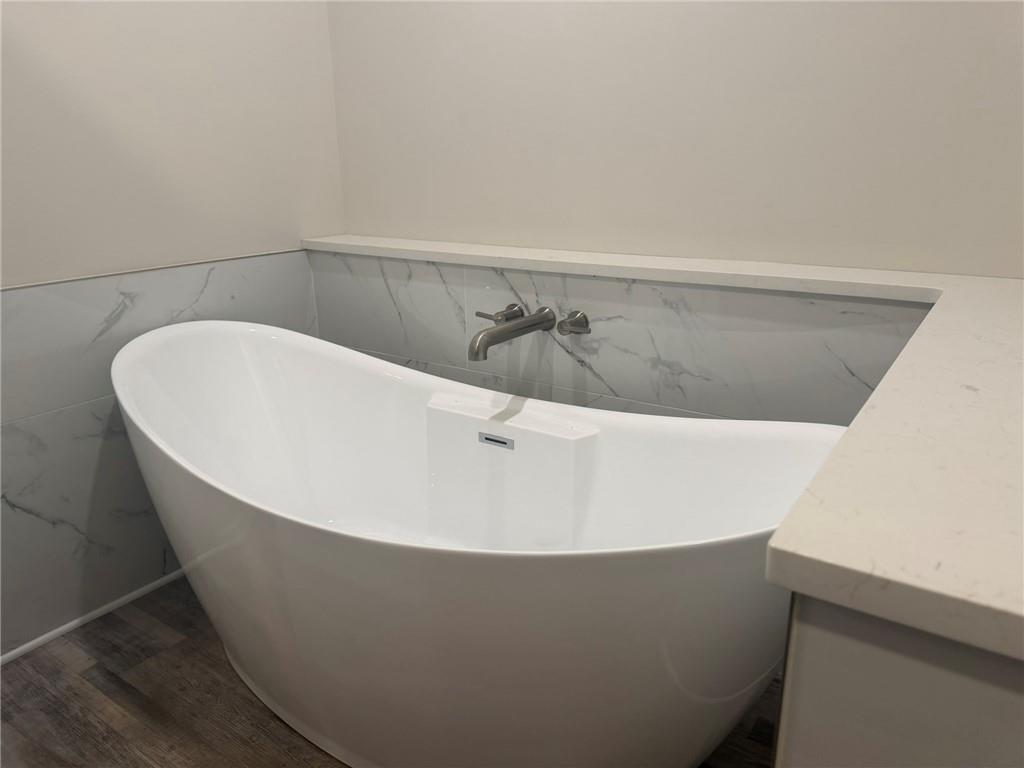 1005 George Court Property Photo 23