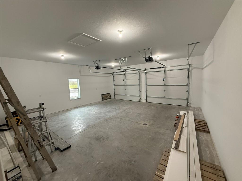 1005 George Court Property Photo 27