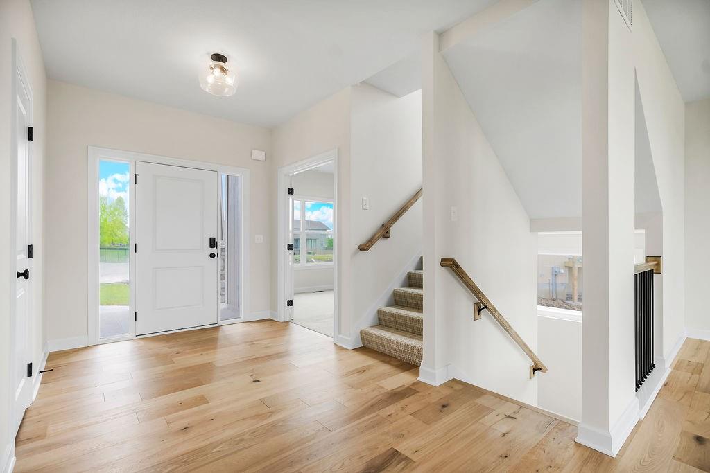 17428 W 163rd Place Property Photo 2