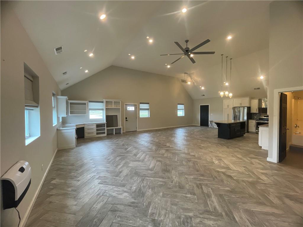 585 Nw 500 Road Property Photo 5
