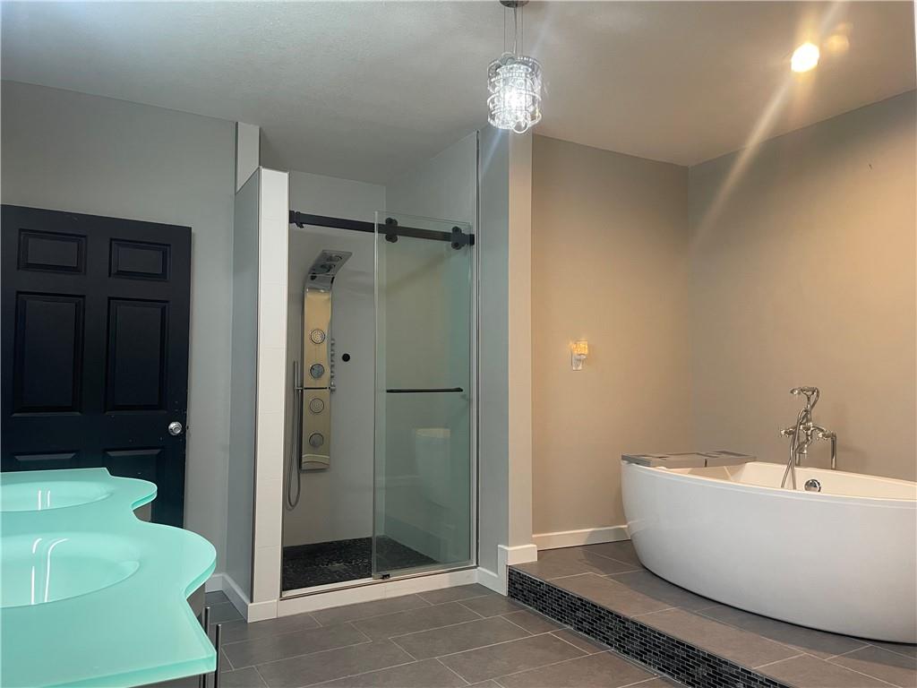 585 Nw 500 Road Property Photo 13