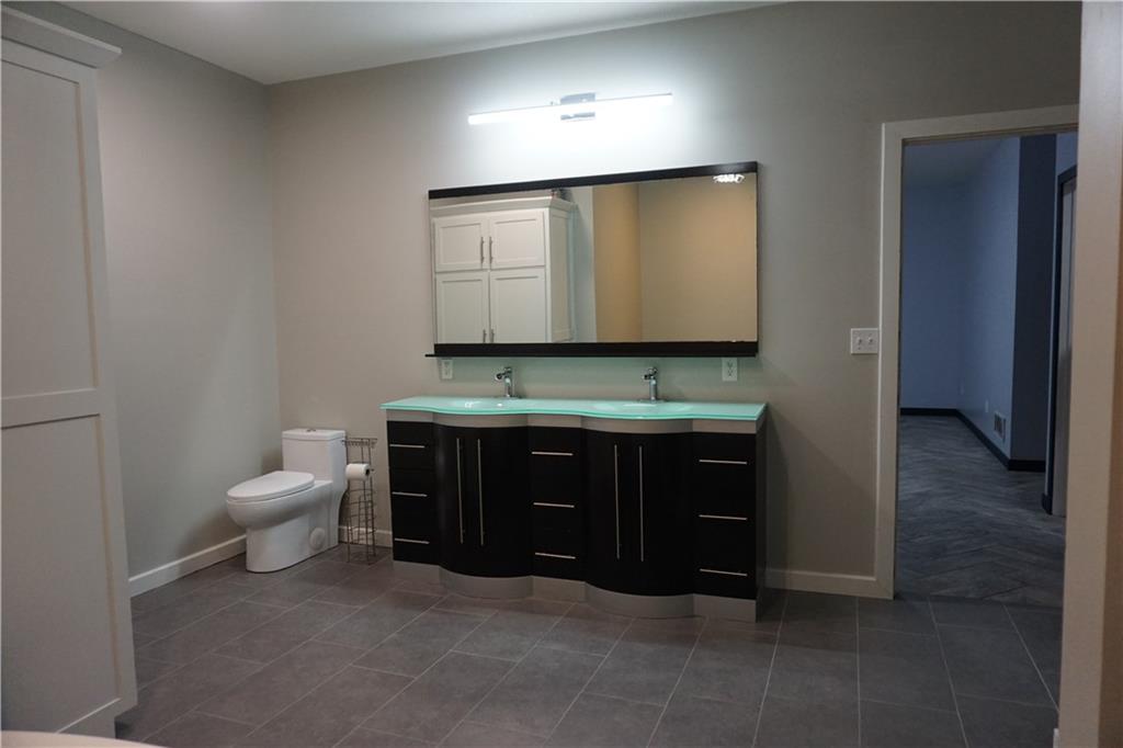 585 Nw 500 Road Property Photo 16