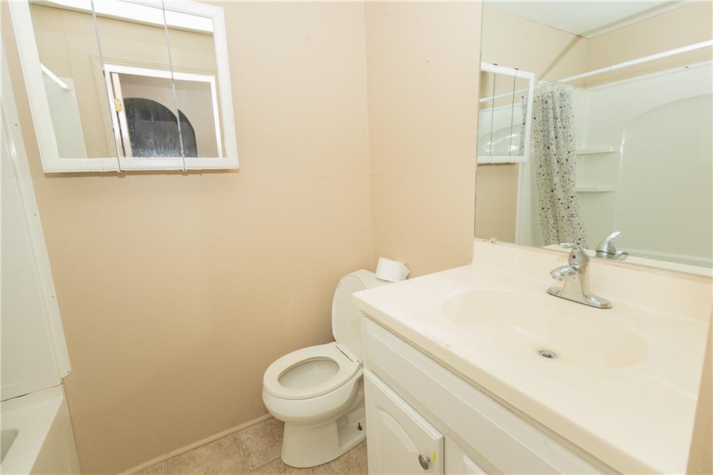 106 W Main Street Property Photo 19