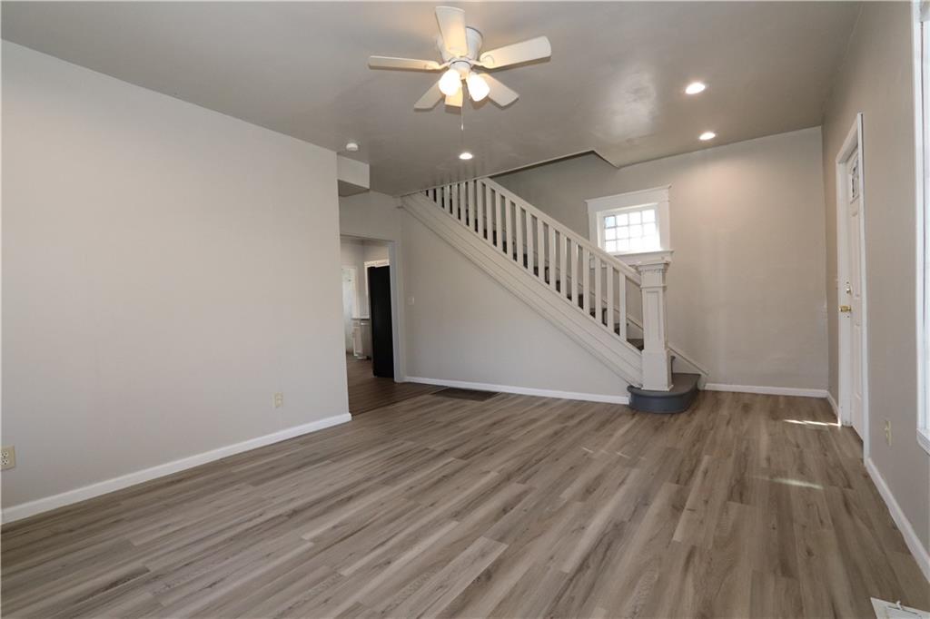 830 Unity Street Property Photo 4