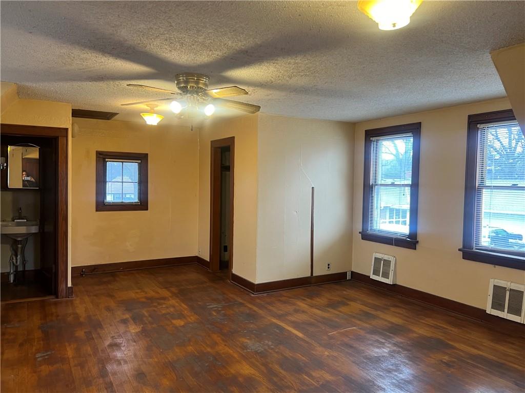 4507 Blue Ridge Boulevard Property Photo 27