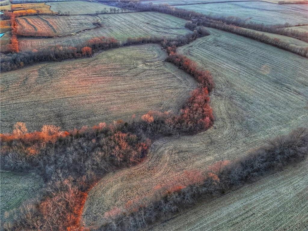 Highway U Highway Property Photo 16