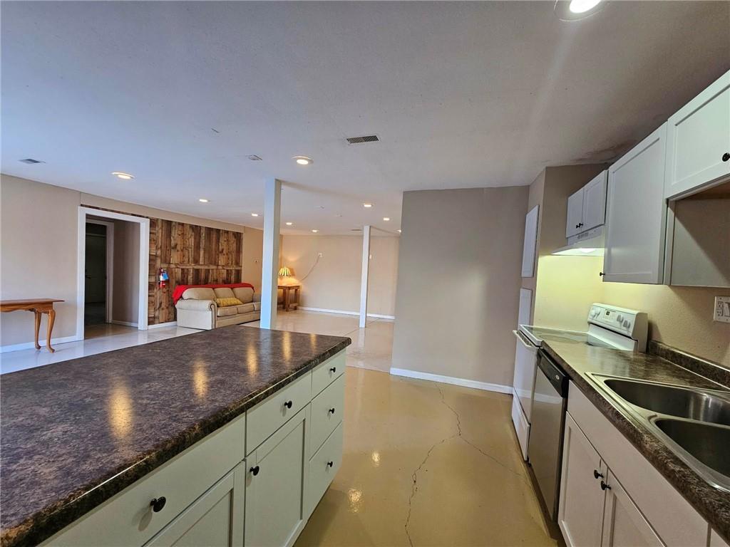 473 W Highway Property Photo 17