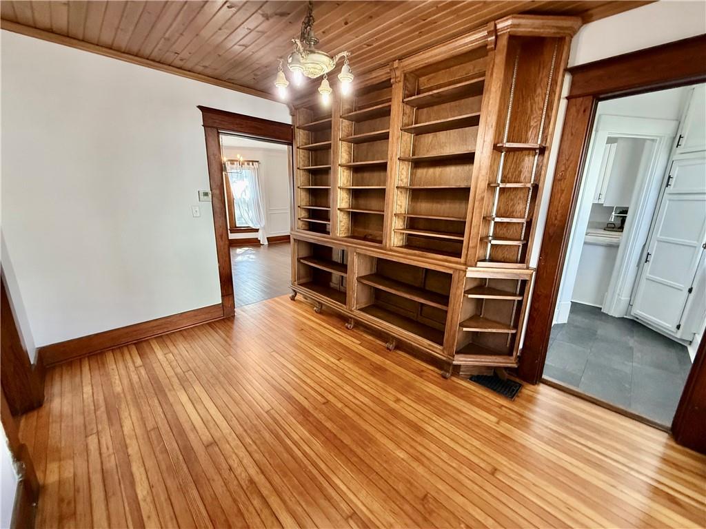 614 S Buchanan Street Property Photo 24