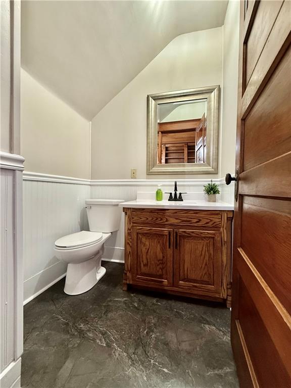 614 S Buchanan Street Property Photo 25