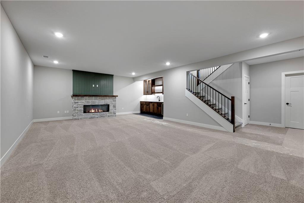 17412 Richards Street Property Photo 31