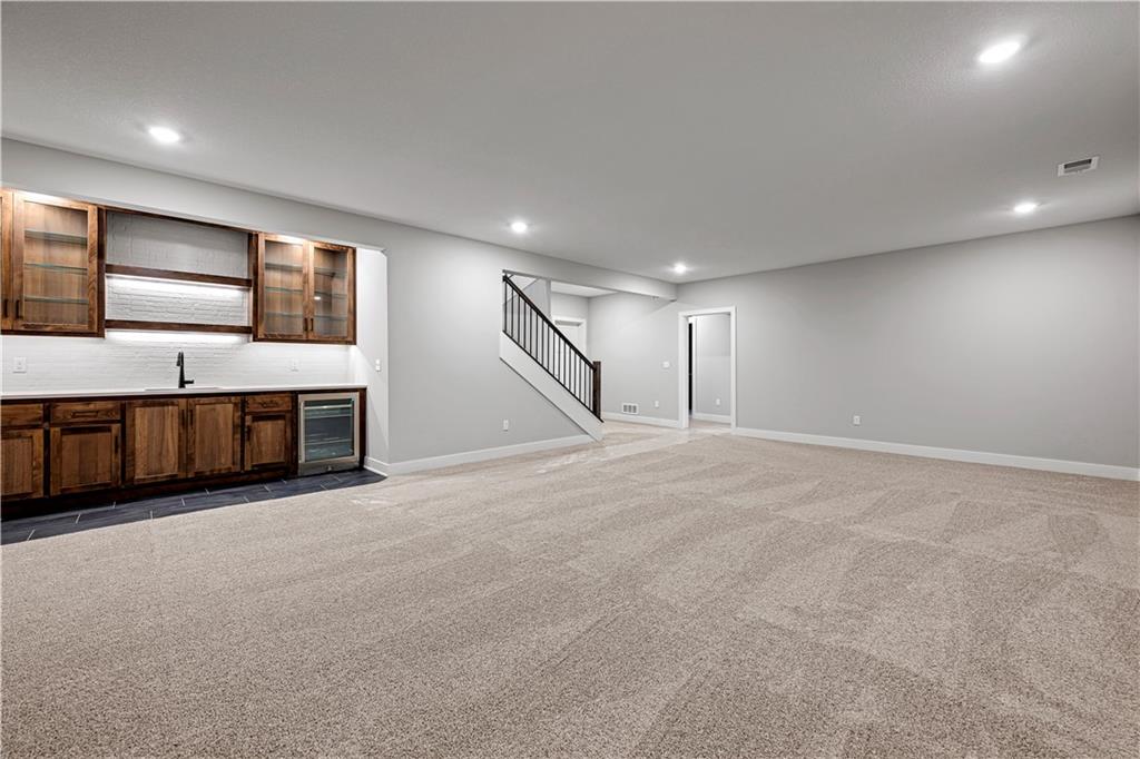 17412 Richards Street Property Photo 33