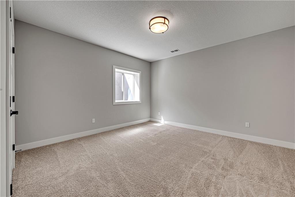 17412 Richards Street Property Photo 34