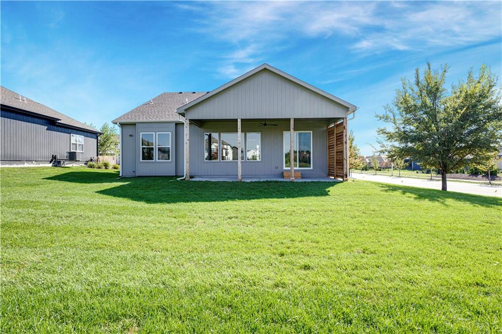 17412 Richards Street Property Photo 41