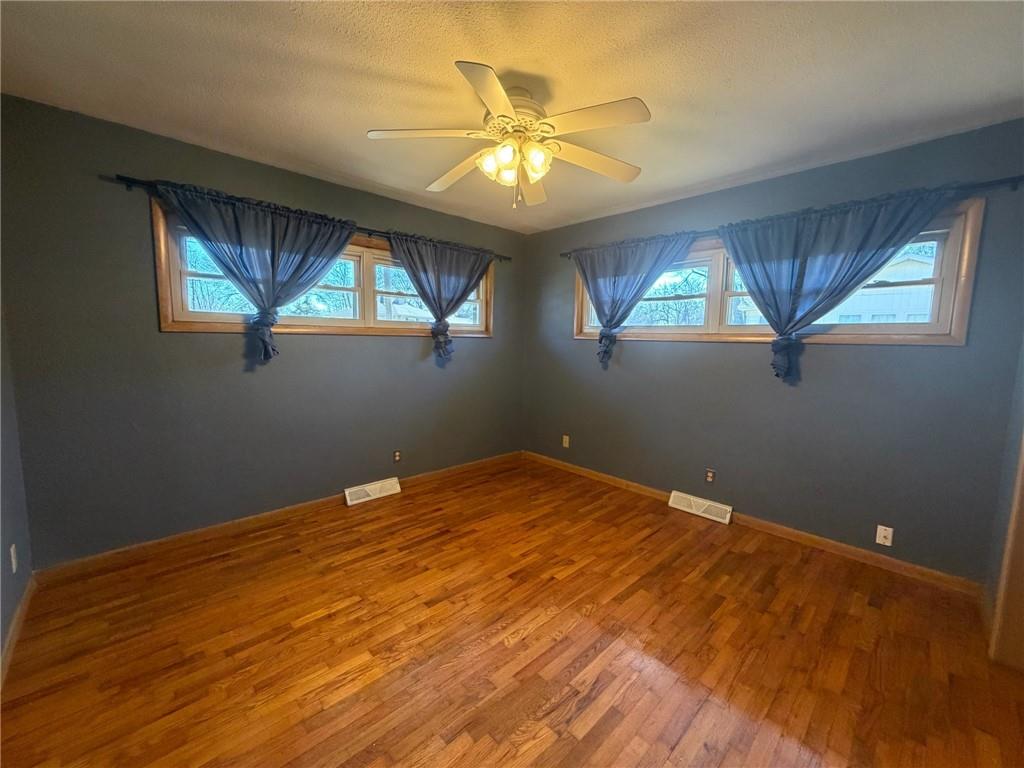 904 N High Street Property Photo 45