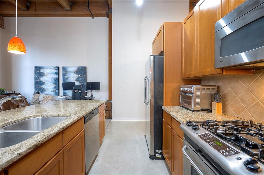 712 Broadway Boulevard Property Photo 13