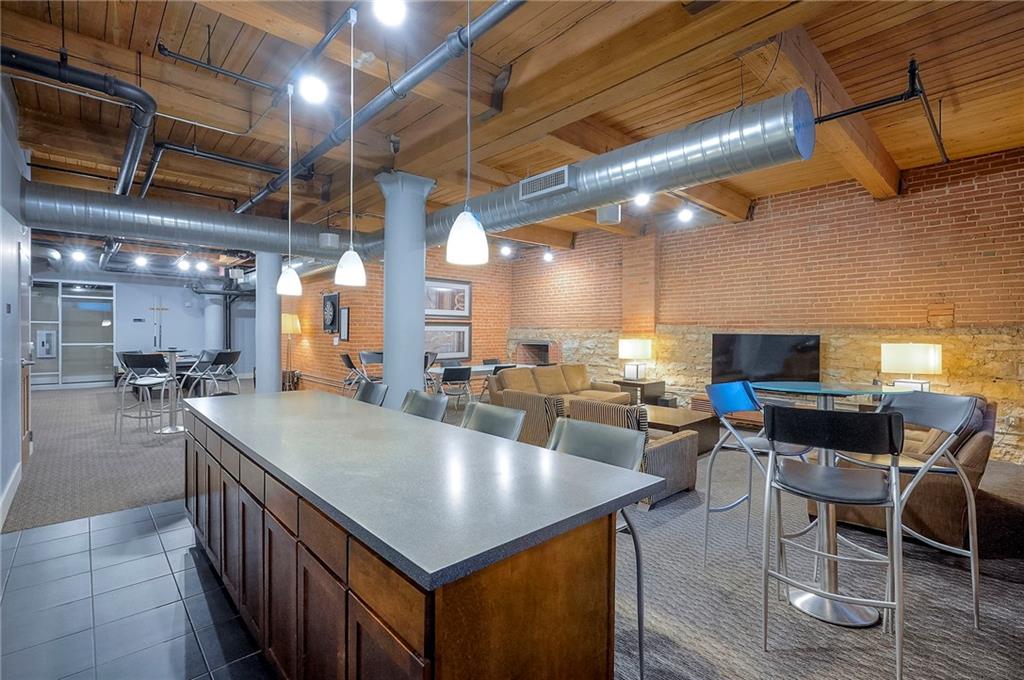712 Broadway Boulevard Property Photo 31