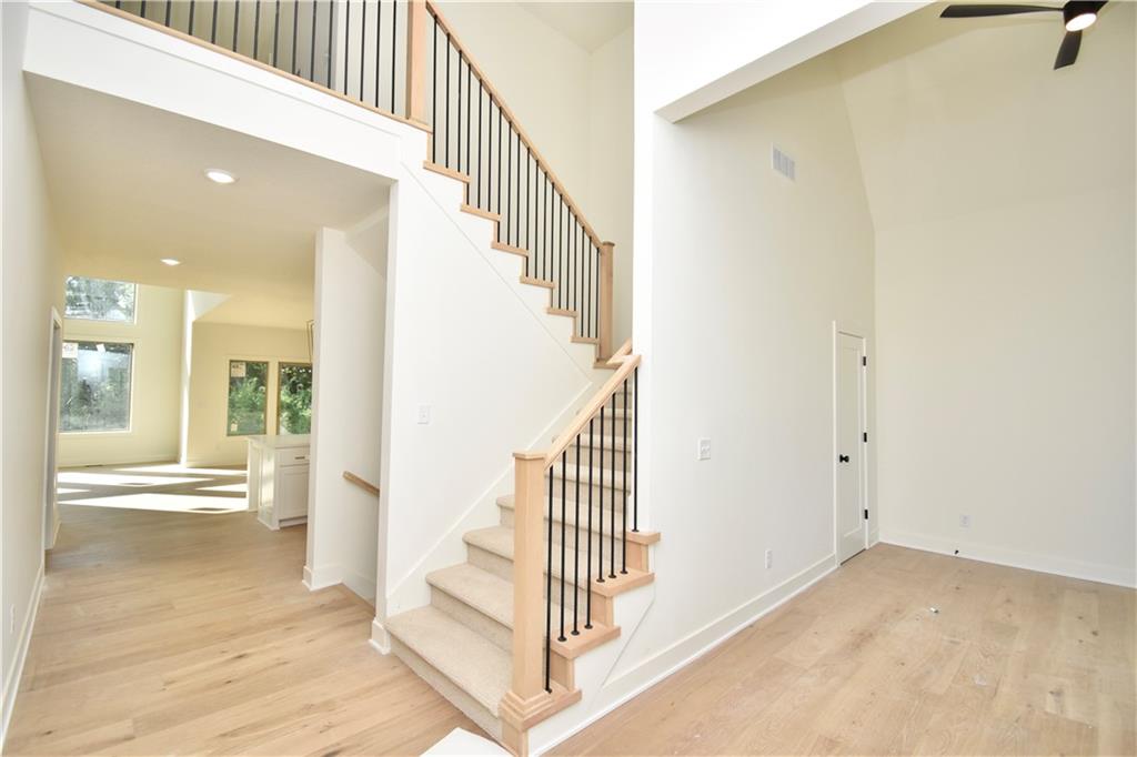 7636 N Booth Avenue Property Photo 5