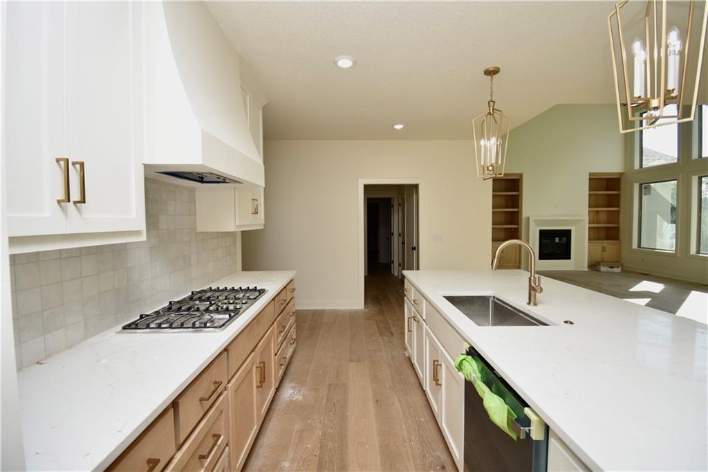 7636 N Booth Avenue Property Photo 11