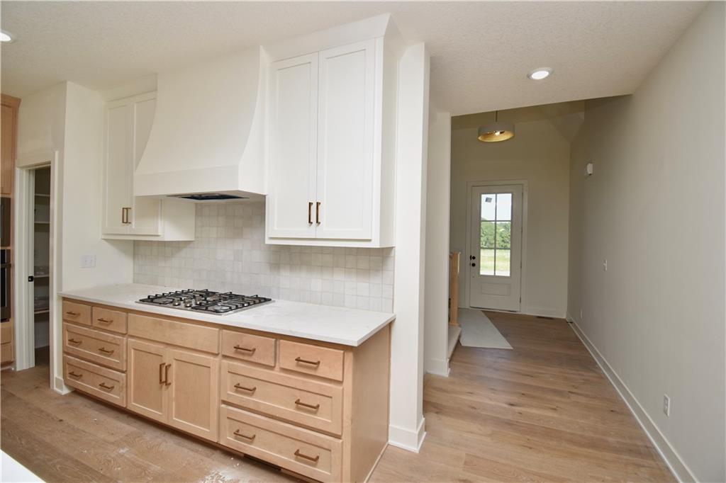 7636 N Booth Avenue Property Photo 13