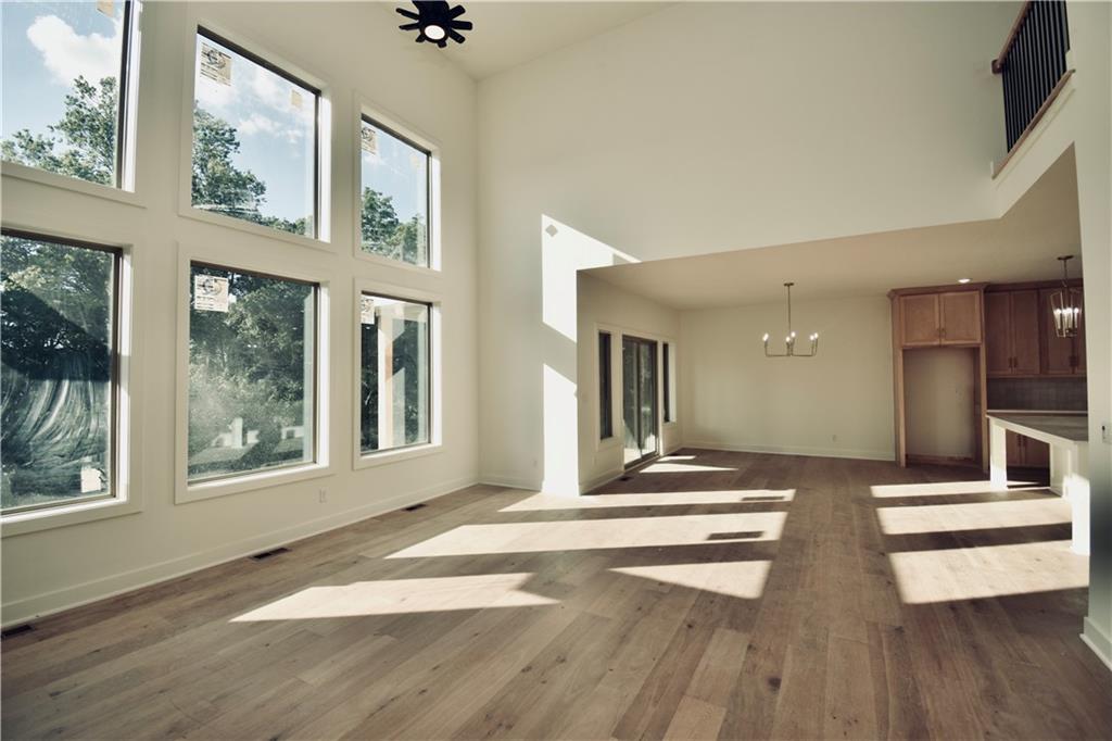 7636 N Booth Avenue Property Photo 18