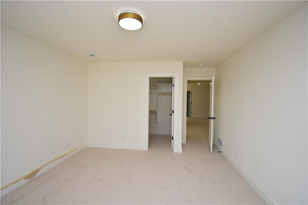 7636 N Booth Avenue Property Photo 29