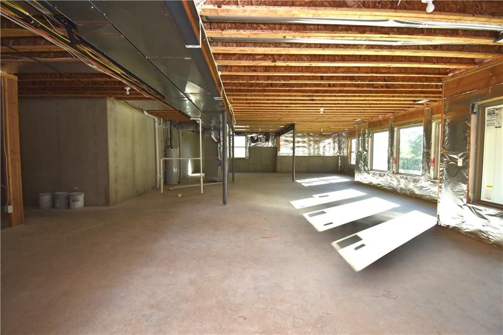 7636 N Booth Avenue Property Photo 32