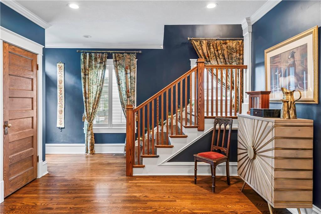 3215 Windsor Avenue Property Photo 8