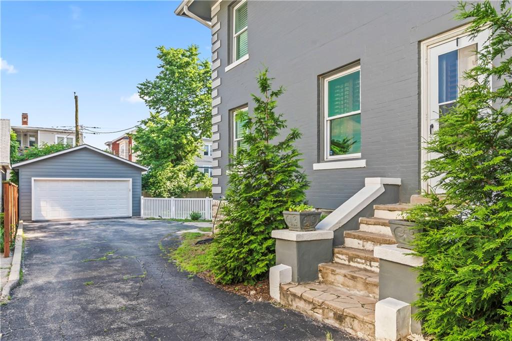 3215 Windsor Avenue Property Photo 43