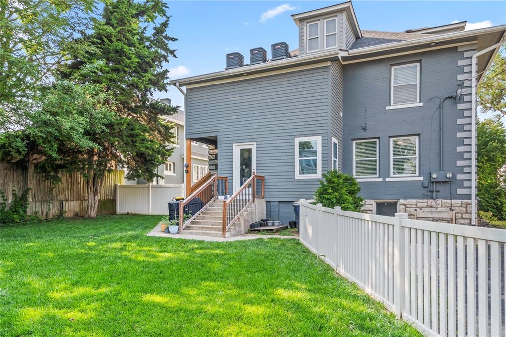 3215 Windsor Avenue Property Photo 47