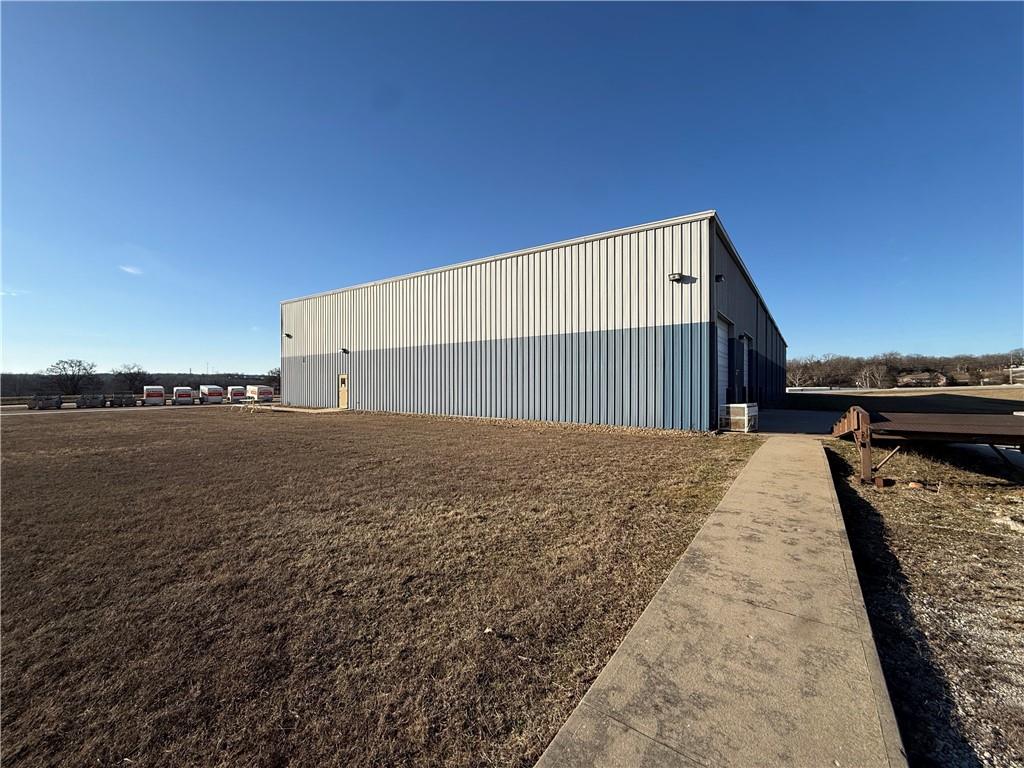 1202 Industrial Drive Property Photo 63