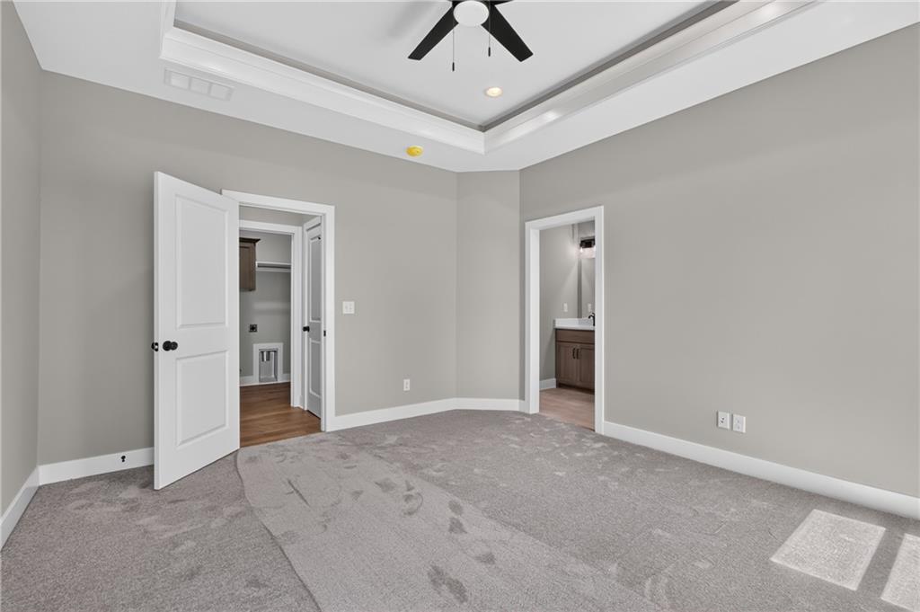 11109 E 209th Street Property Photo 21