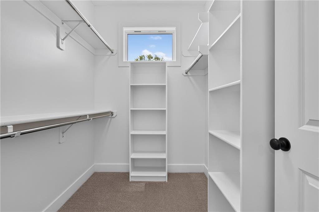 11109 E 209th Street Property Photo 27