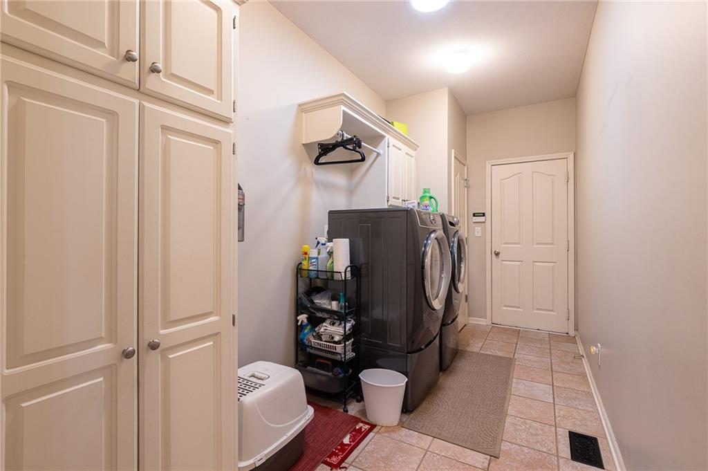 4756 Sw Leafwing Drive Property Photo 16
