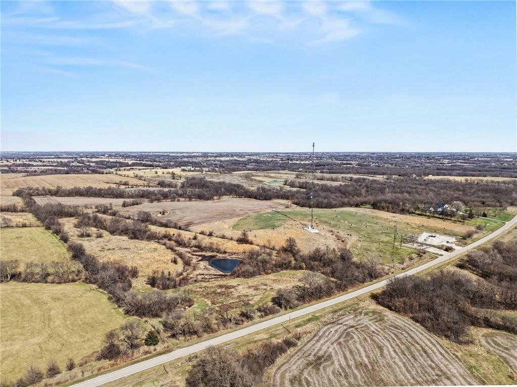 6606 W Highway Property Photo 1